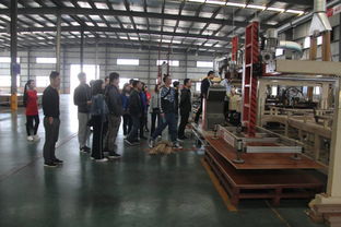 居然之家樂屋裝飾精英團隊赴揚子地板參觀交流，深化木地板合作與創新